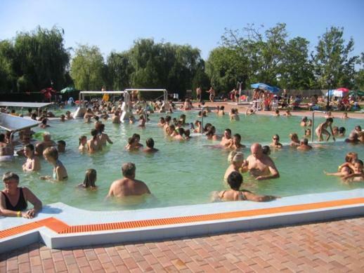 Hotel Fortuna Davod Екстер'єр фото