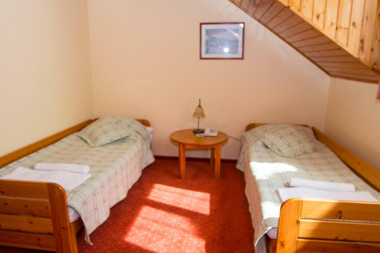 Hotel Fortuna Davod Екстер'єр фото